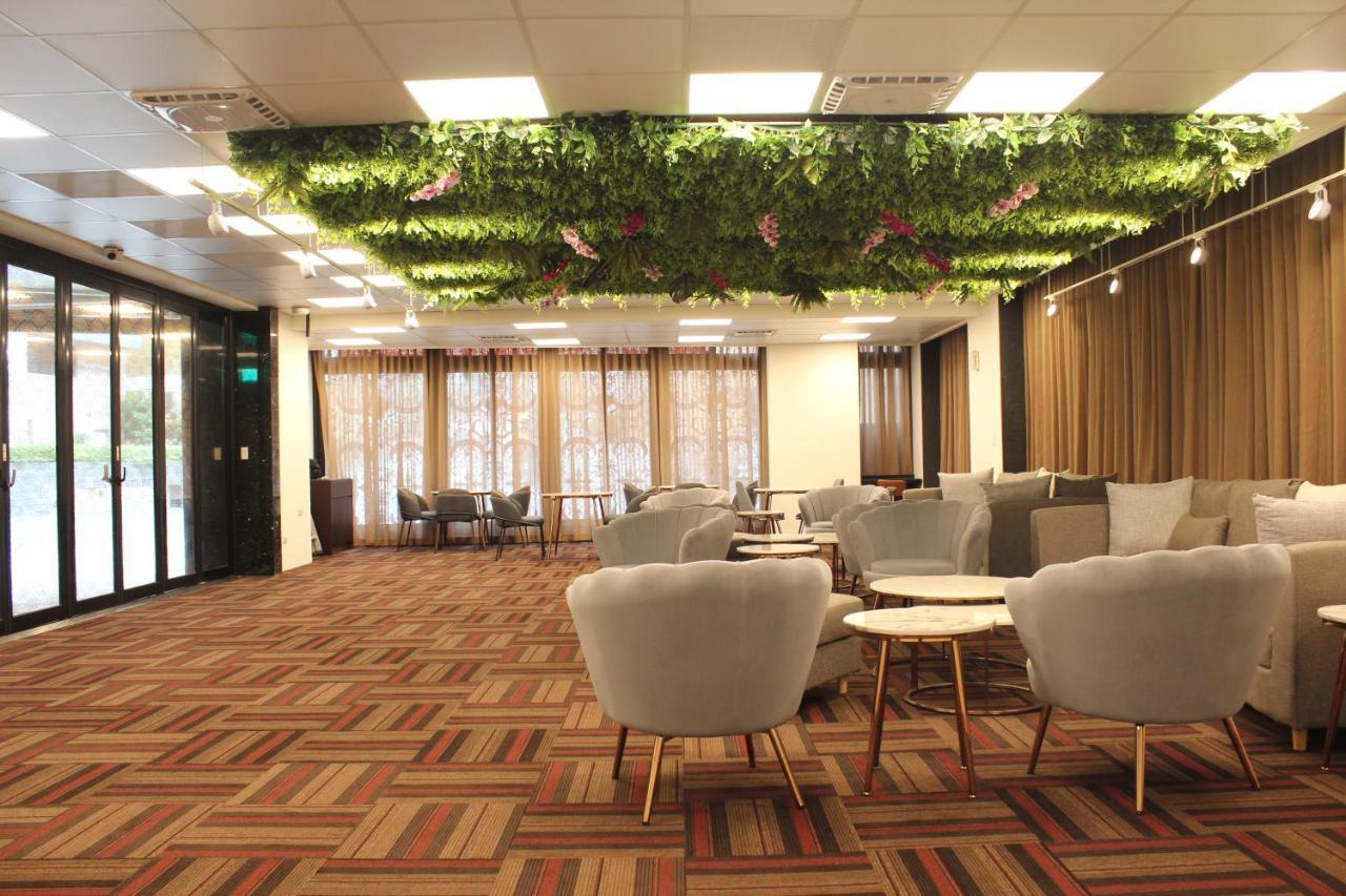 Royal Jade Boutique Hotel 3*